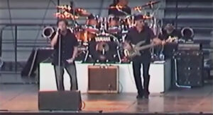 Huey Lewis and the News (2005)